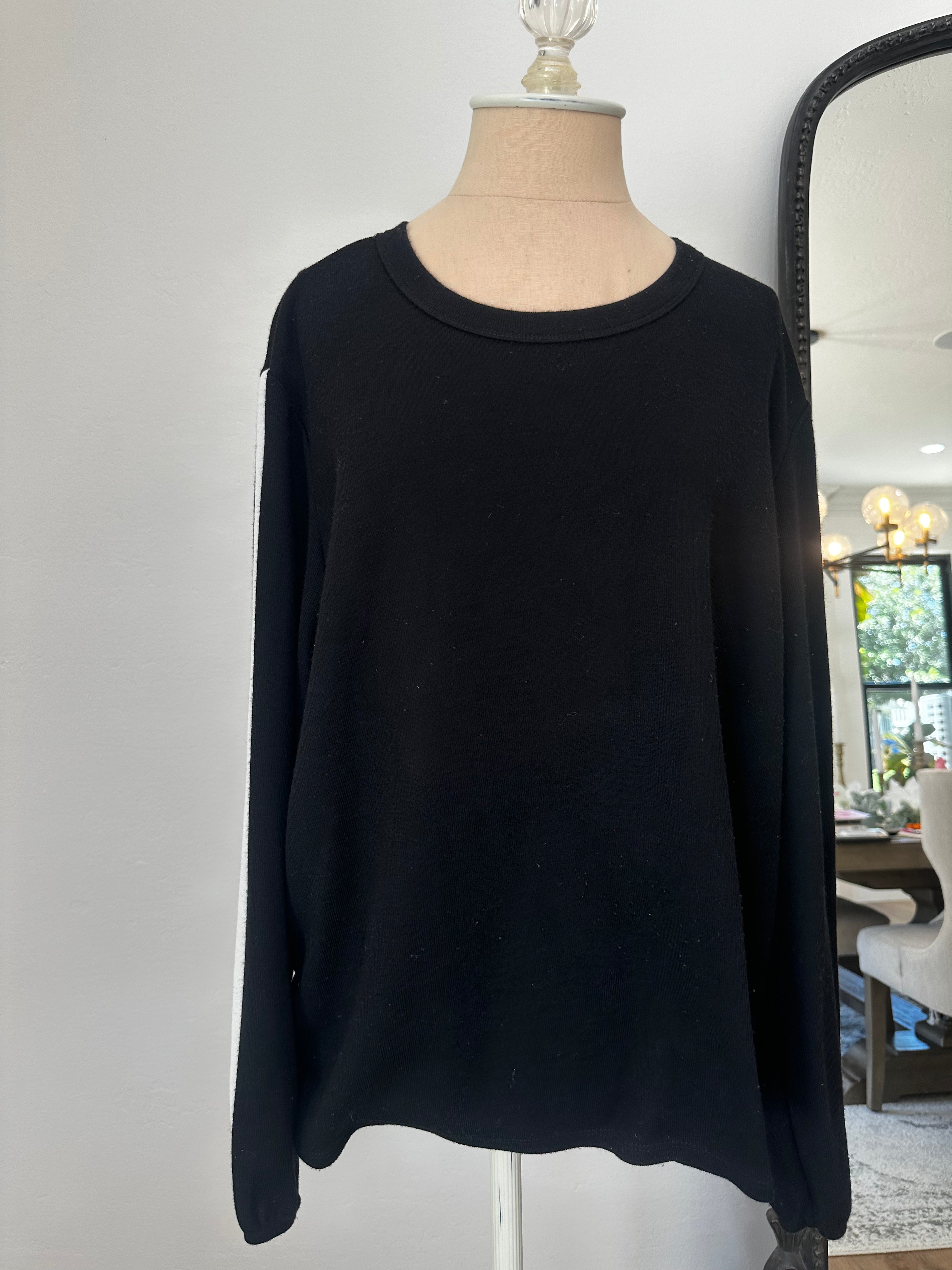Black Long sleeve (Size Large)