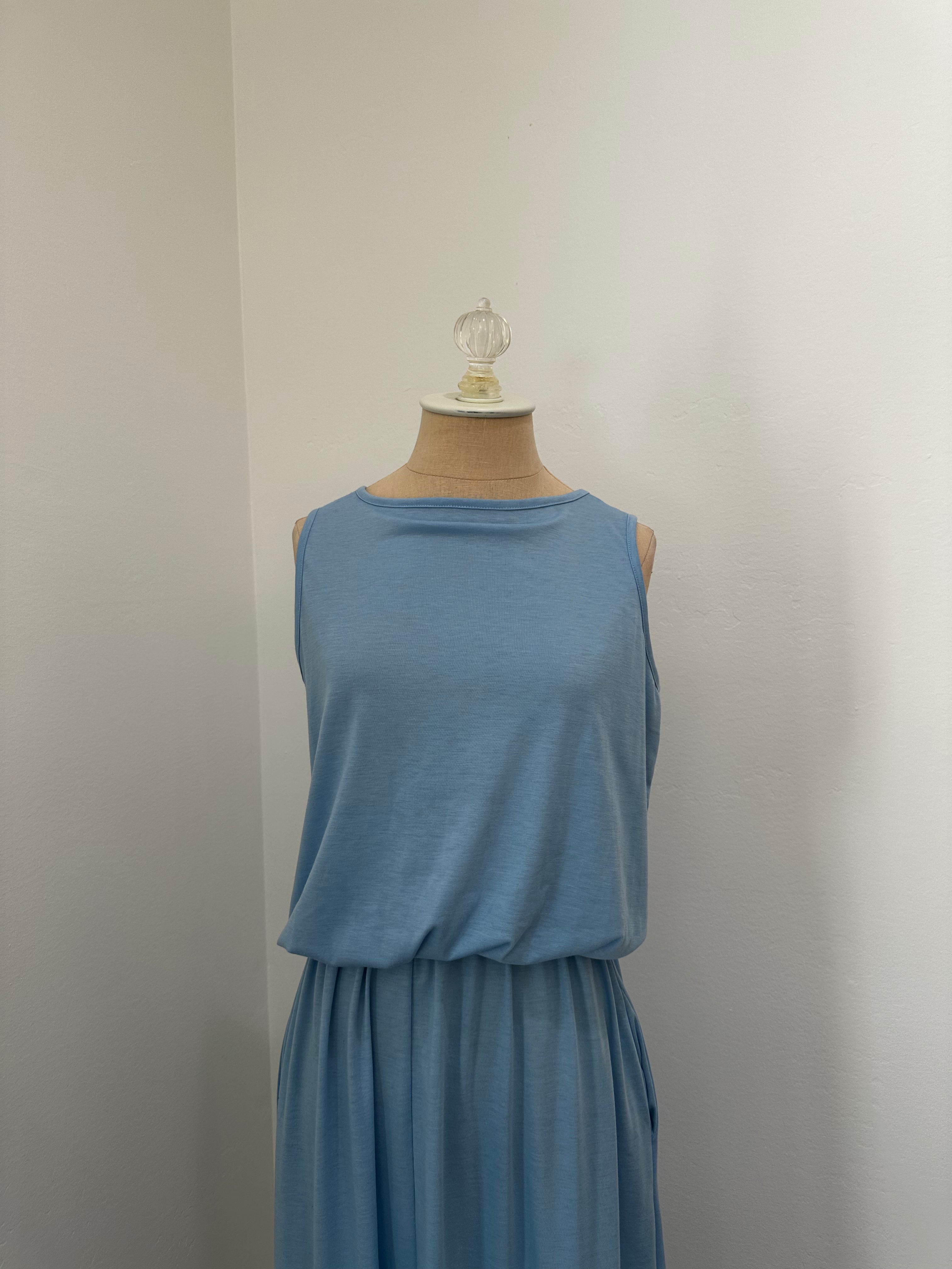 Light Blue Maxi Dress (Size Medium)