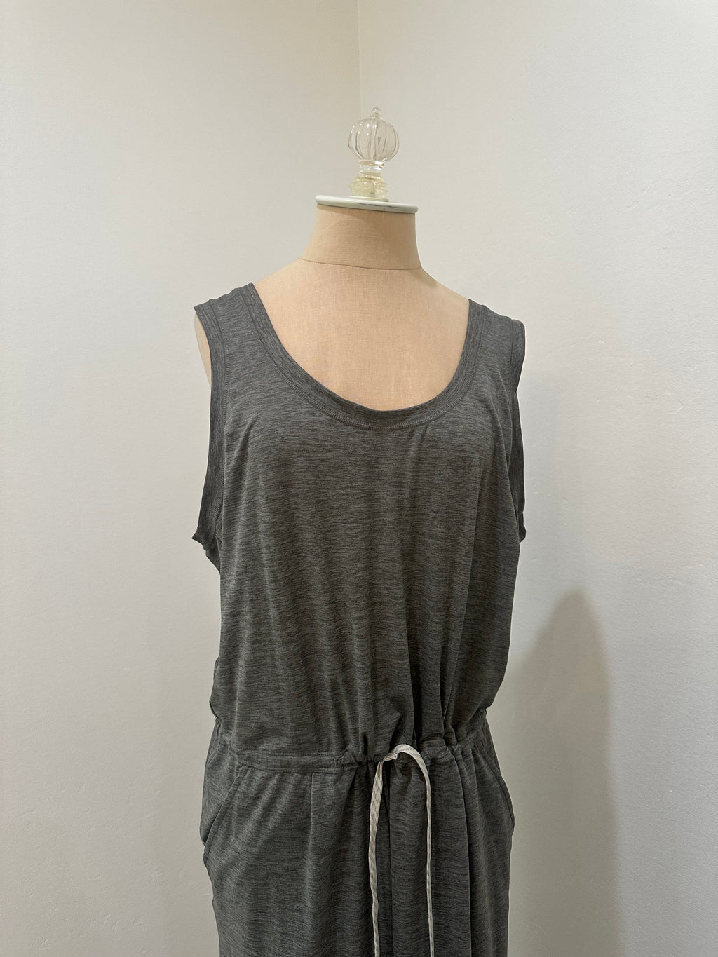 Gray Vuori Jumpsuit (Size XLarge)