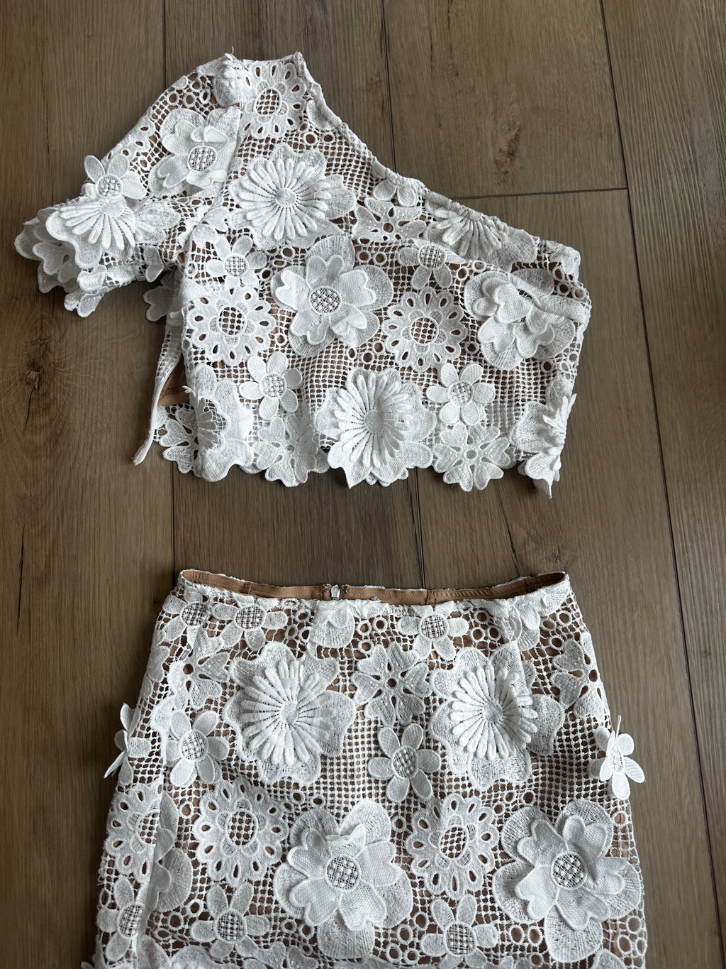 White Skirt Set (Size Medium)