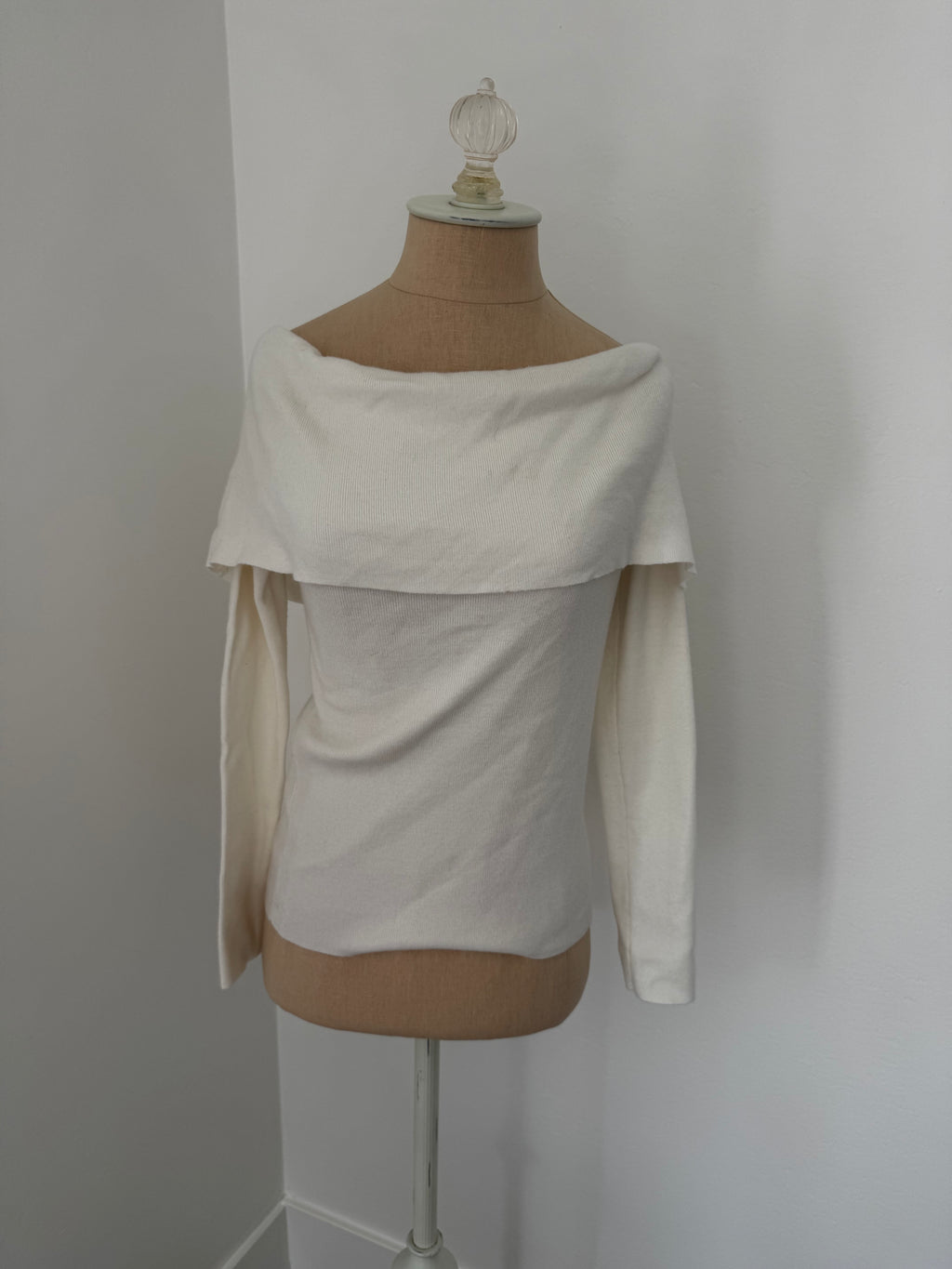 White Top (Size: M)