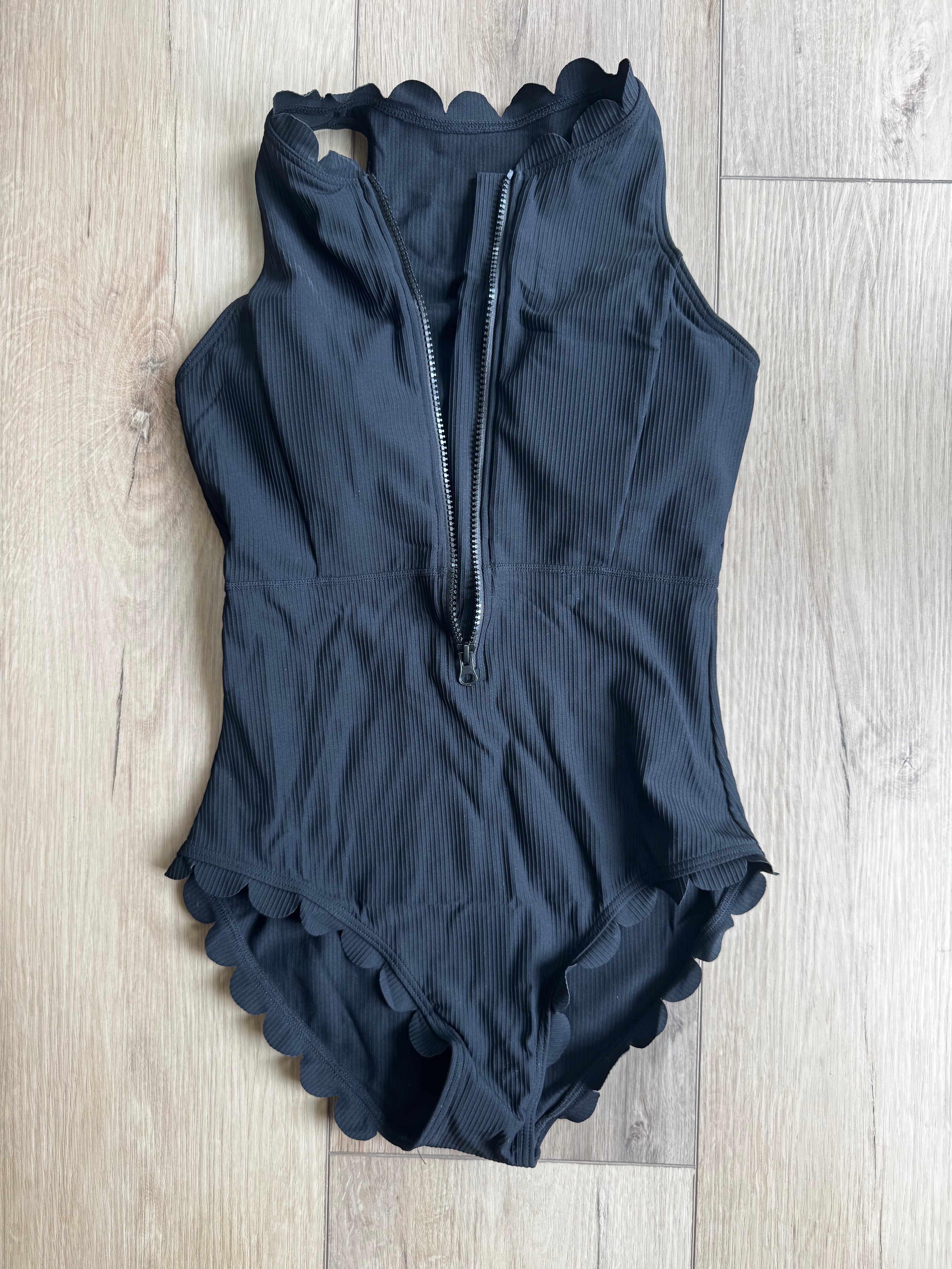 One Piece Bikini (Size: S)