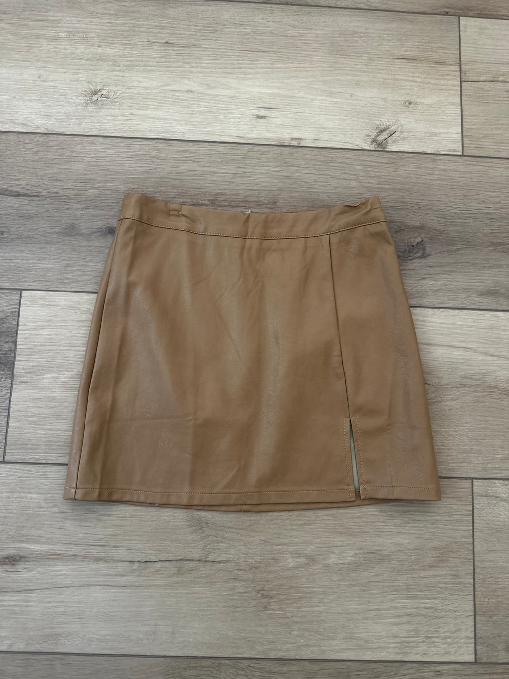 Tan Pleather Skirt (Size Medium)