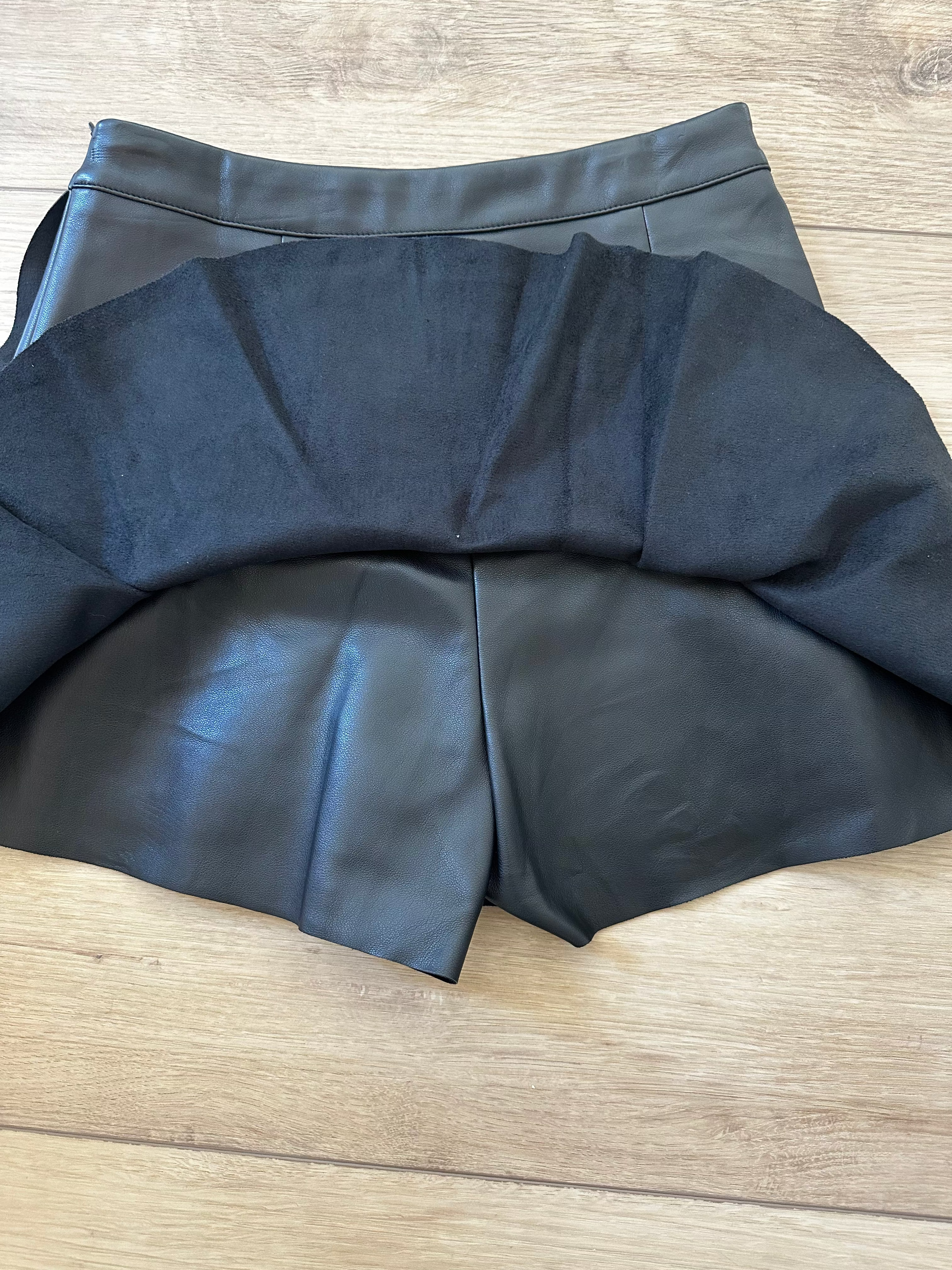 Black Pleather Skirt (Size Small)