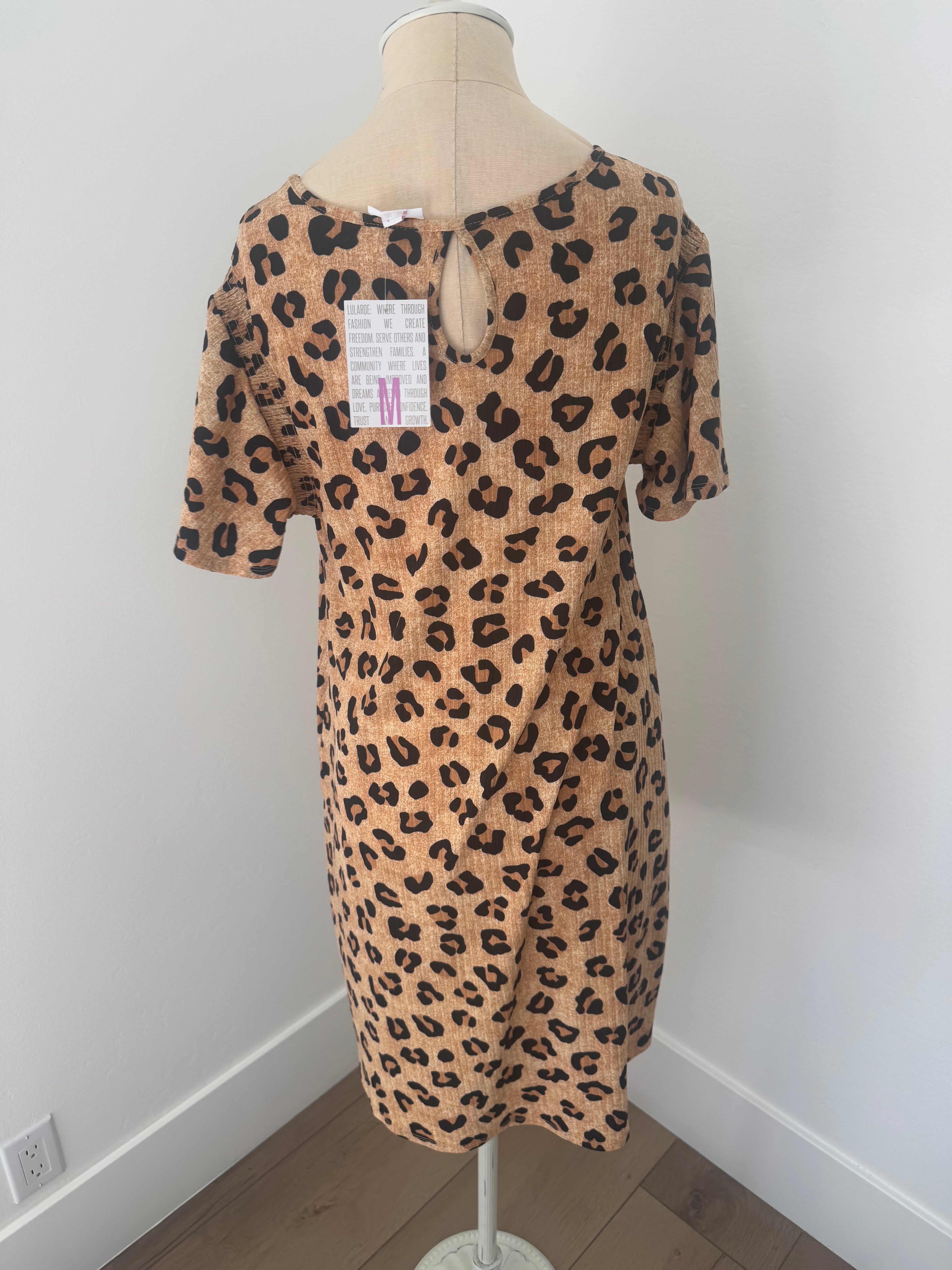 Cheetah Print Dress (Size: M)