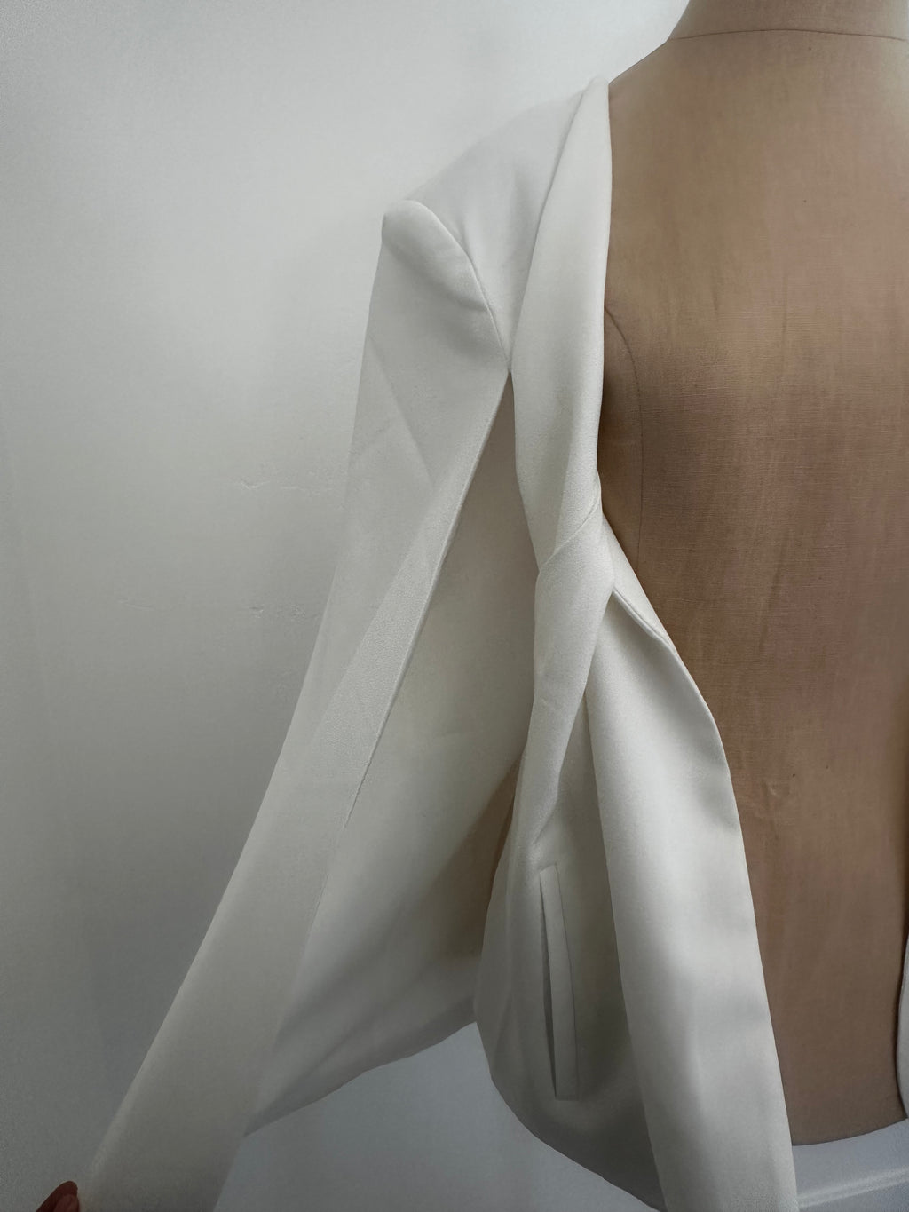 White Cape Blazer (Size Large)