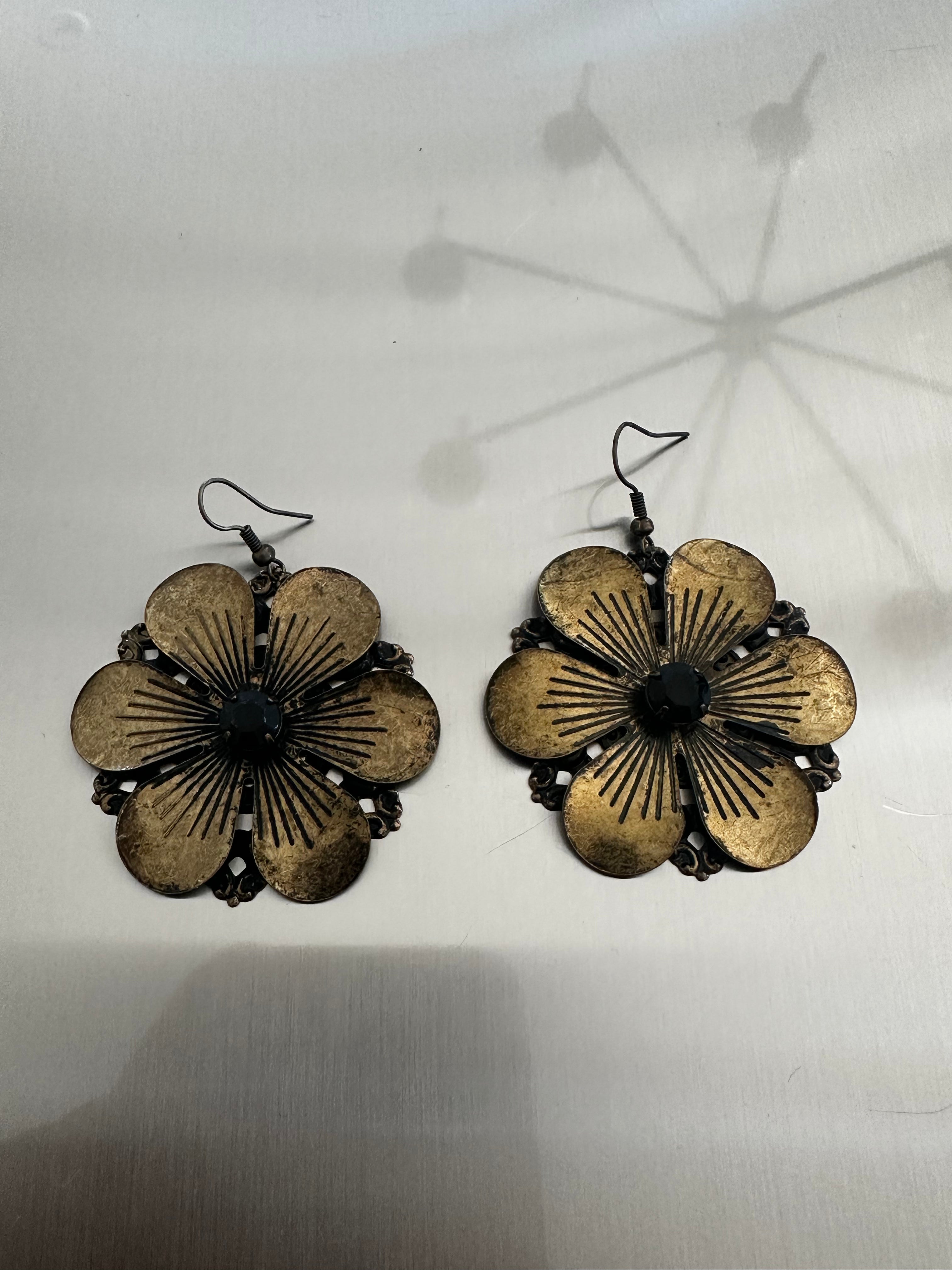 Flower Dangle Earrings