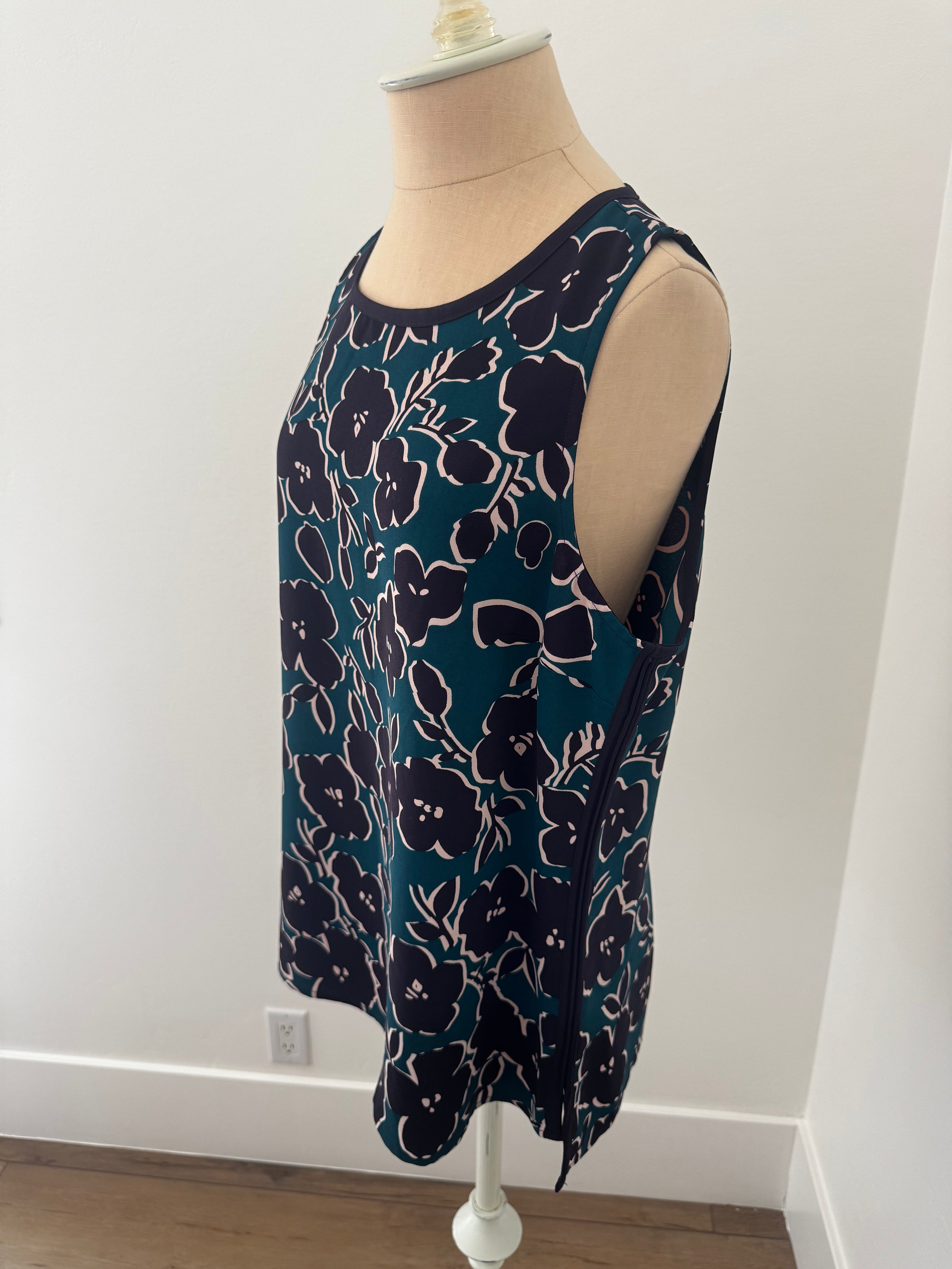 Blue Shirt (Size: M)