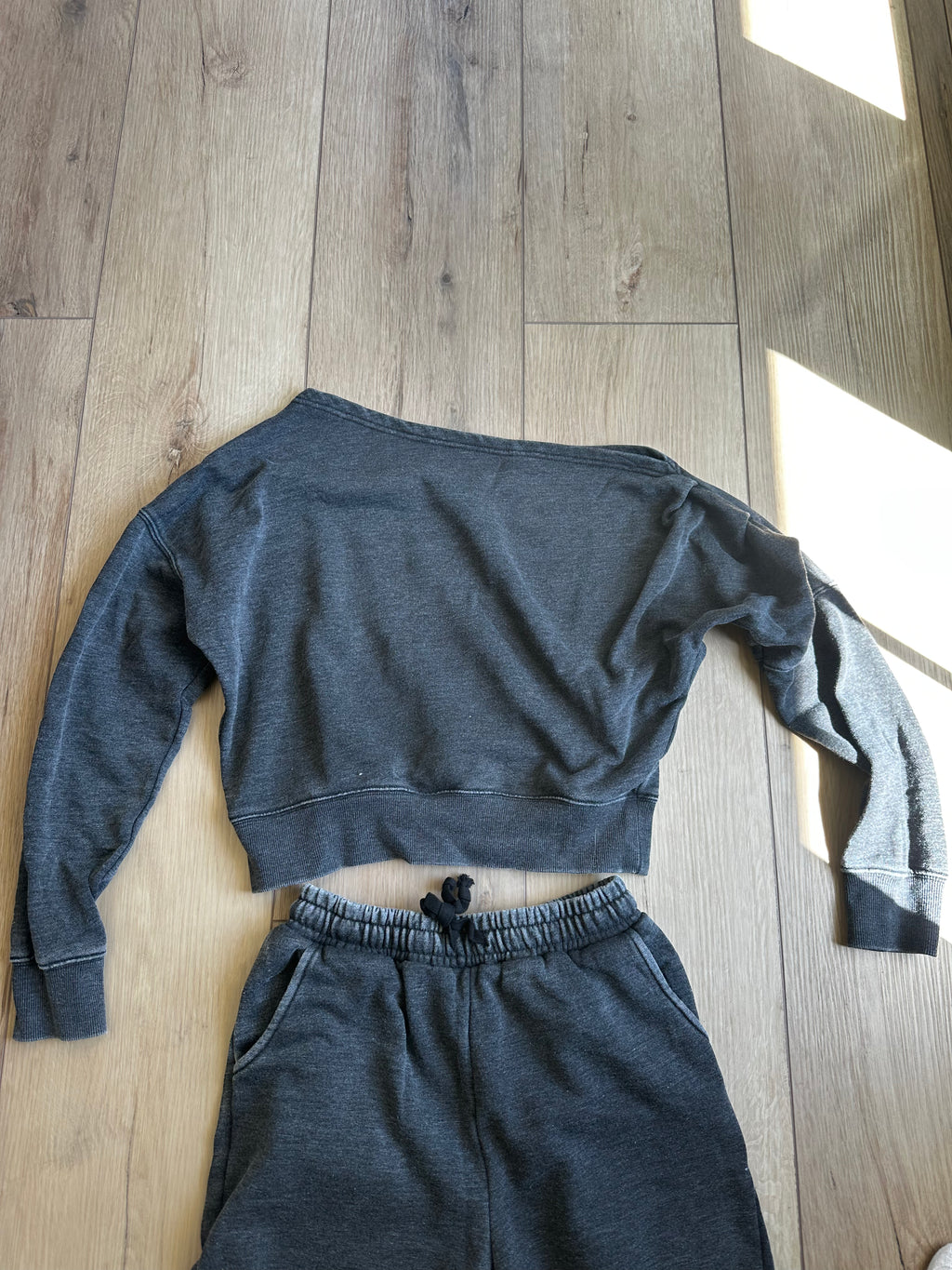 Gray Off The Shoulder Set (SIze Small )