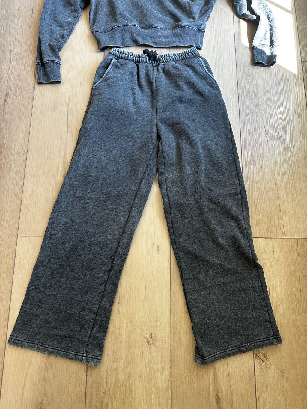 Gray Off The Shoulder Set (SIze Small )