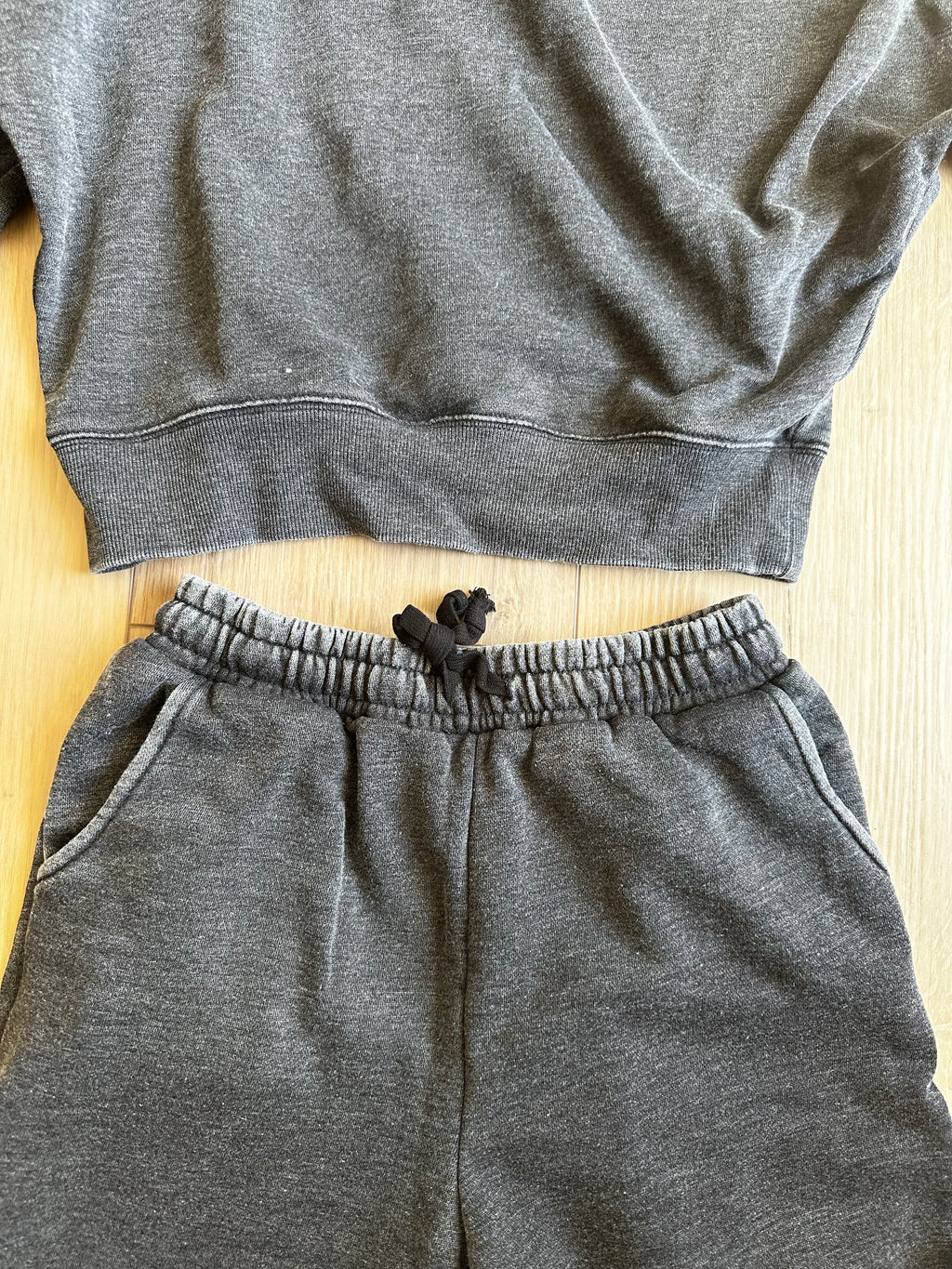 Gray Off The Shoulder Set (SIze Small )