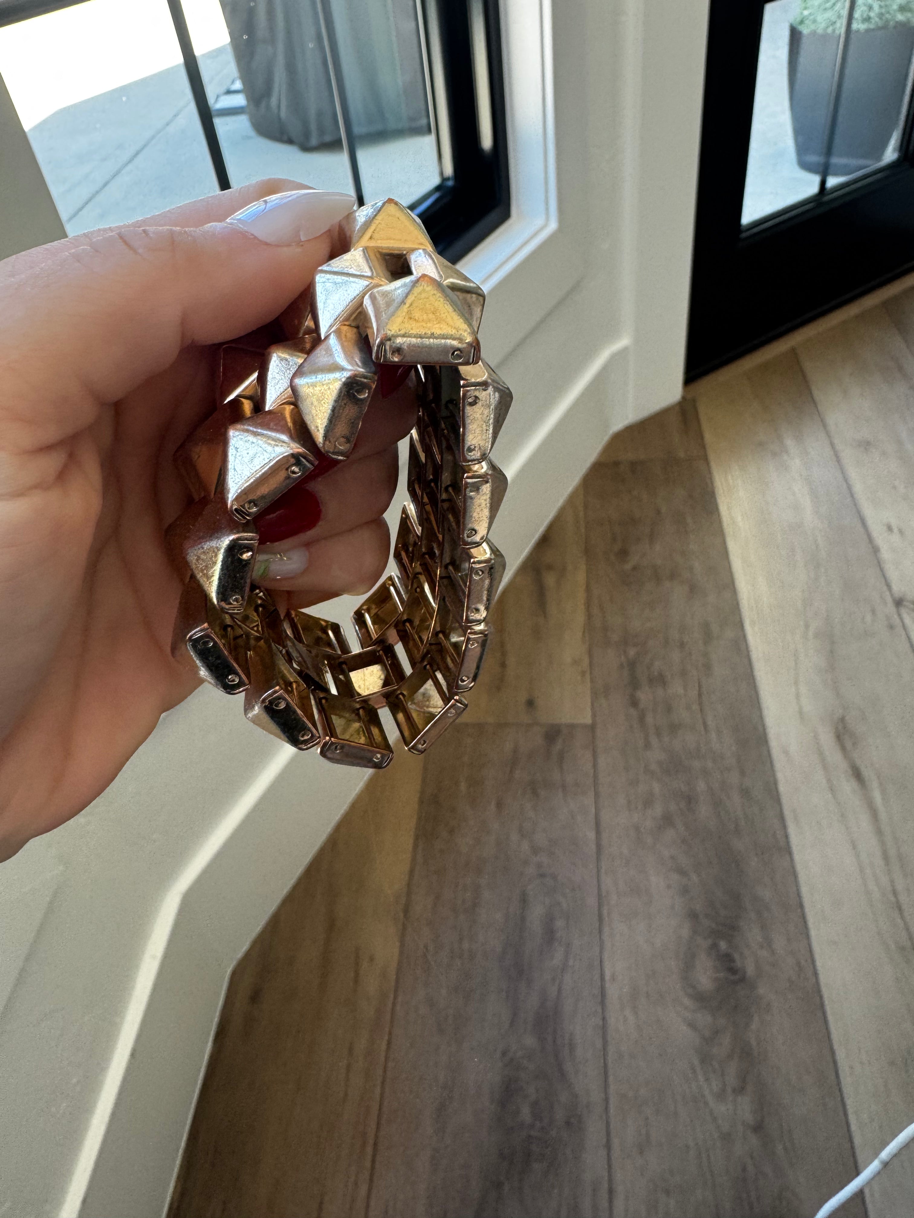 Bracelet