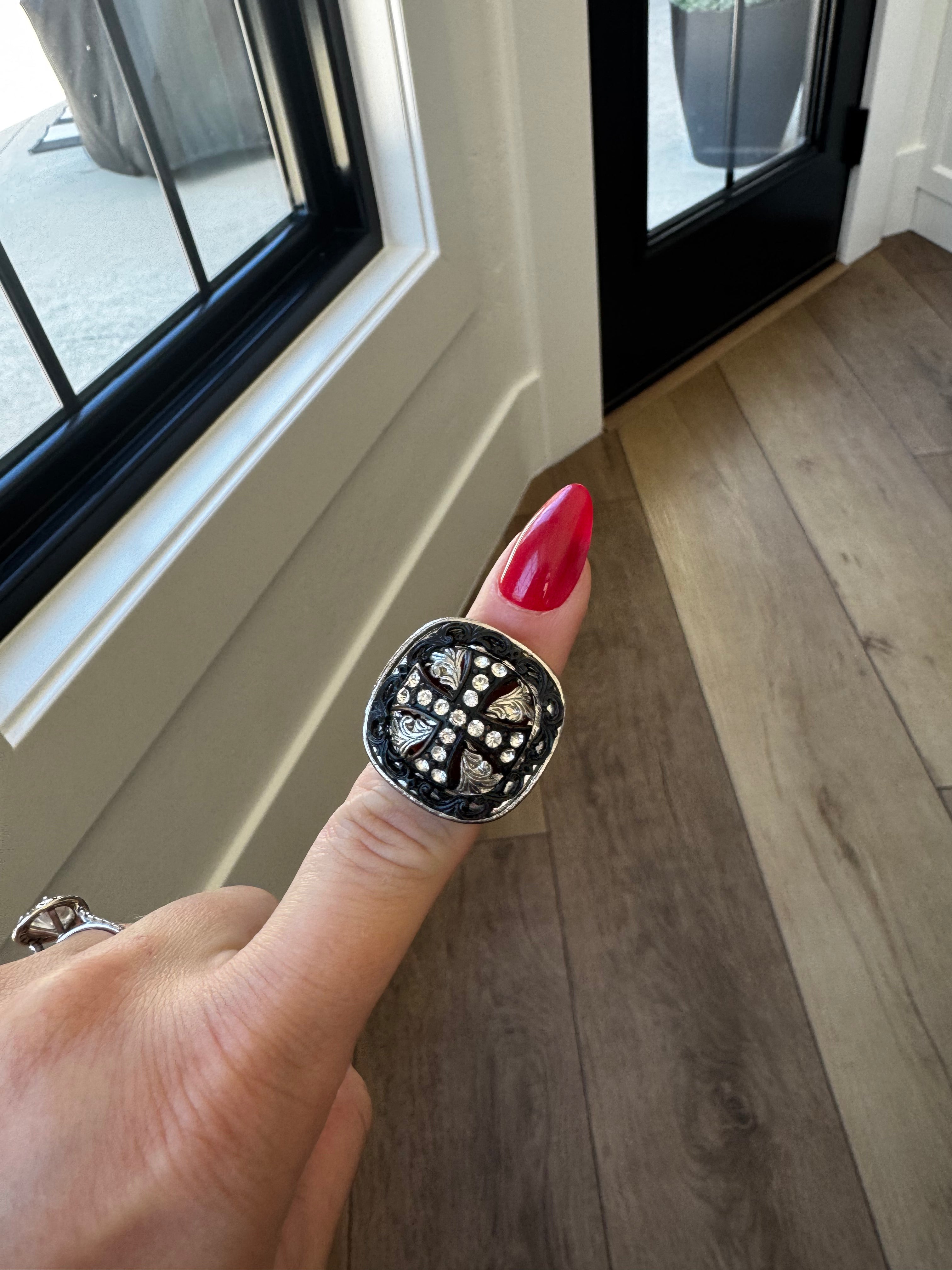 Ring