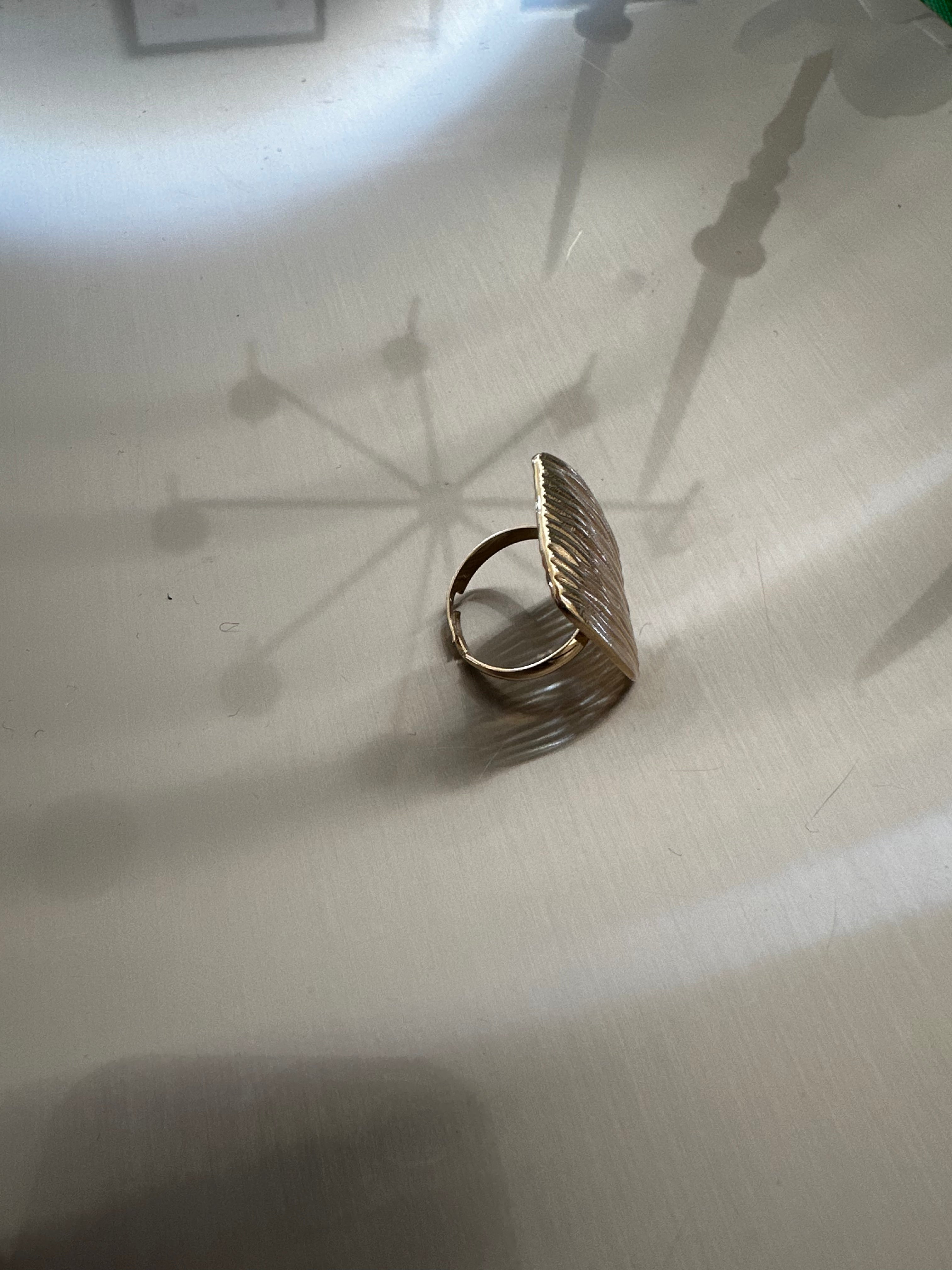 Round Square Ring Adjustable