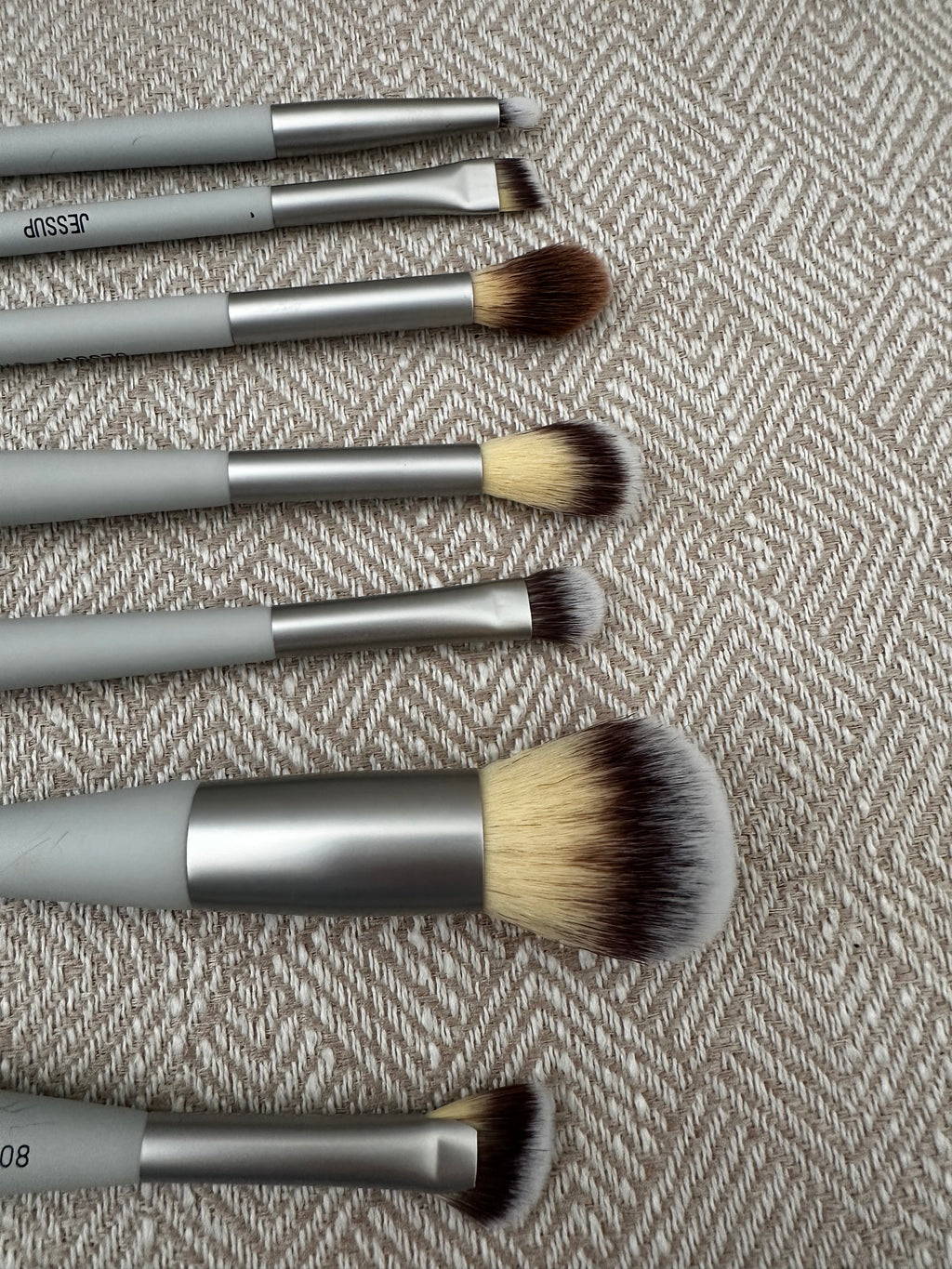 8 Piece Make Up Brush Set