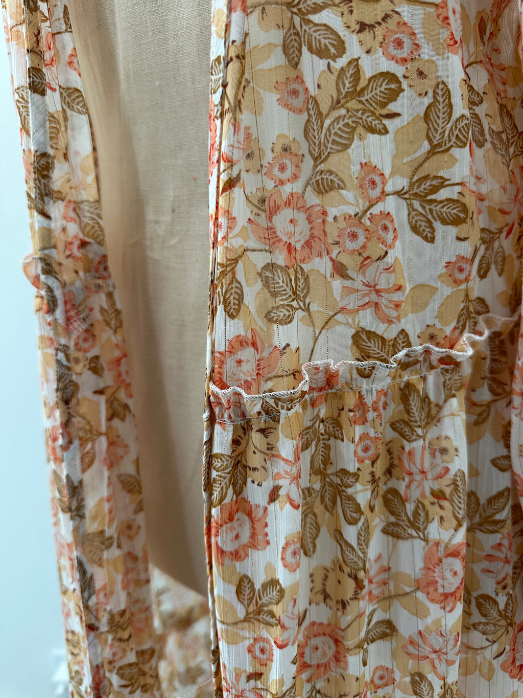 Floral Kimono (Size Medium)