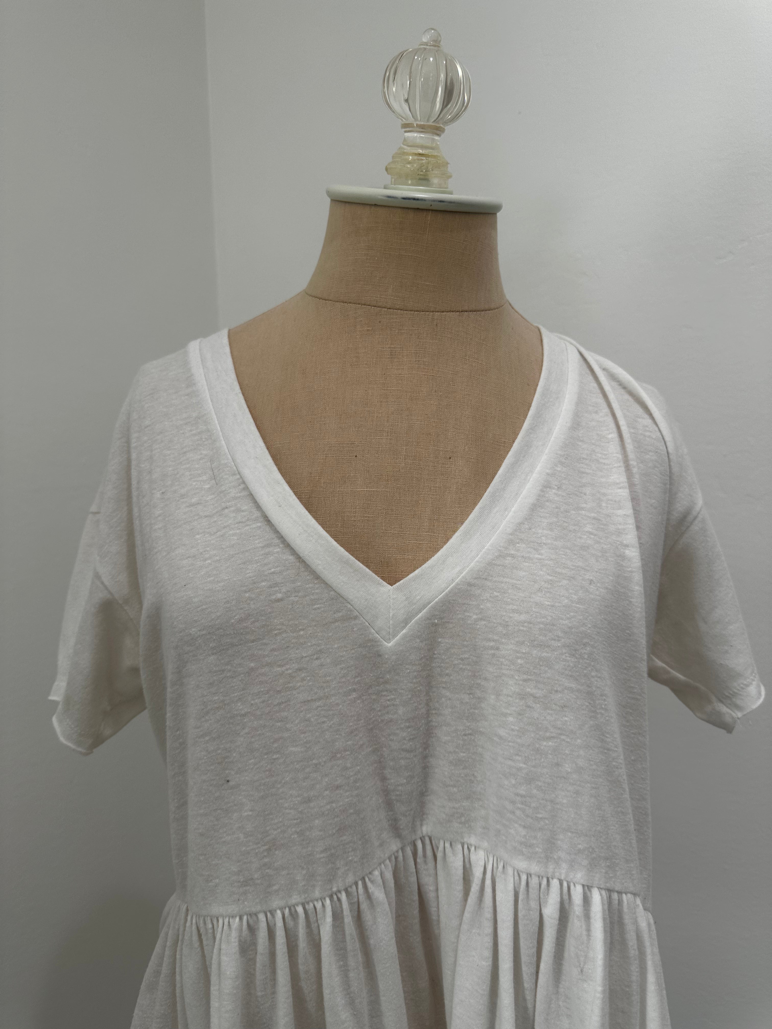 White v neck blouse (Size Xsmall)