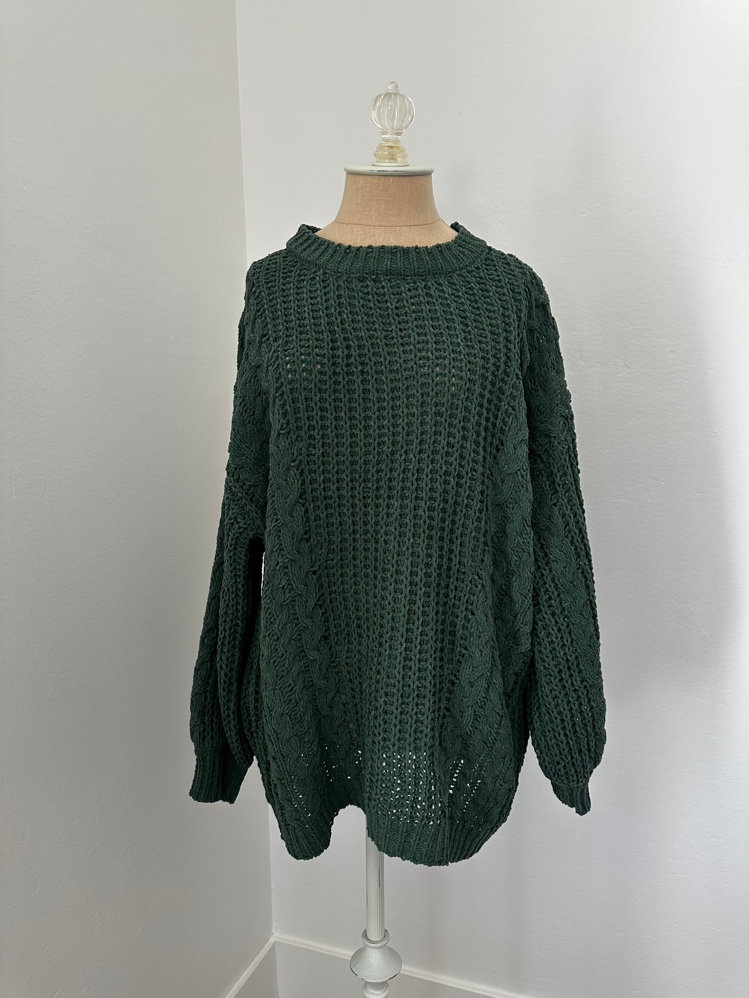 Green Knit Sweater (Size Medium)