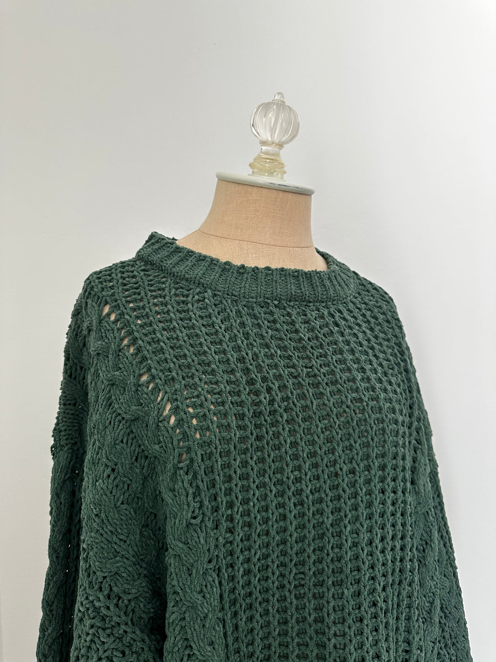 Green Knit Sweater (Size Medium)