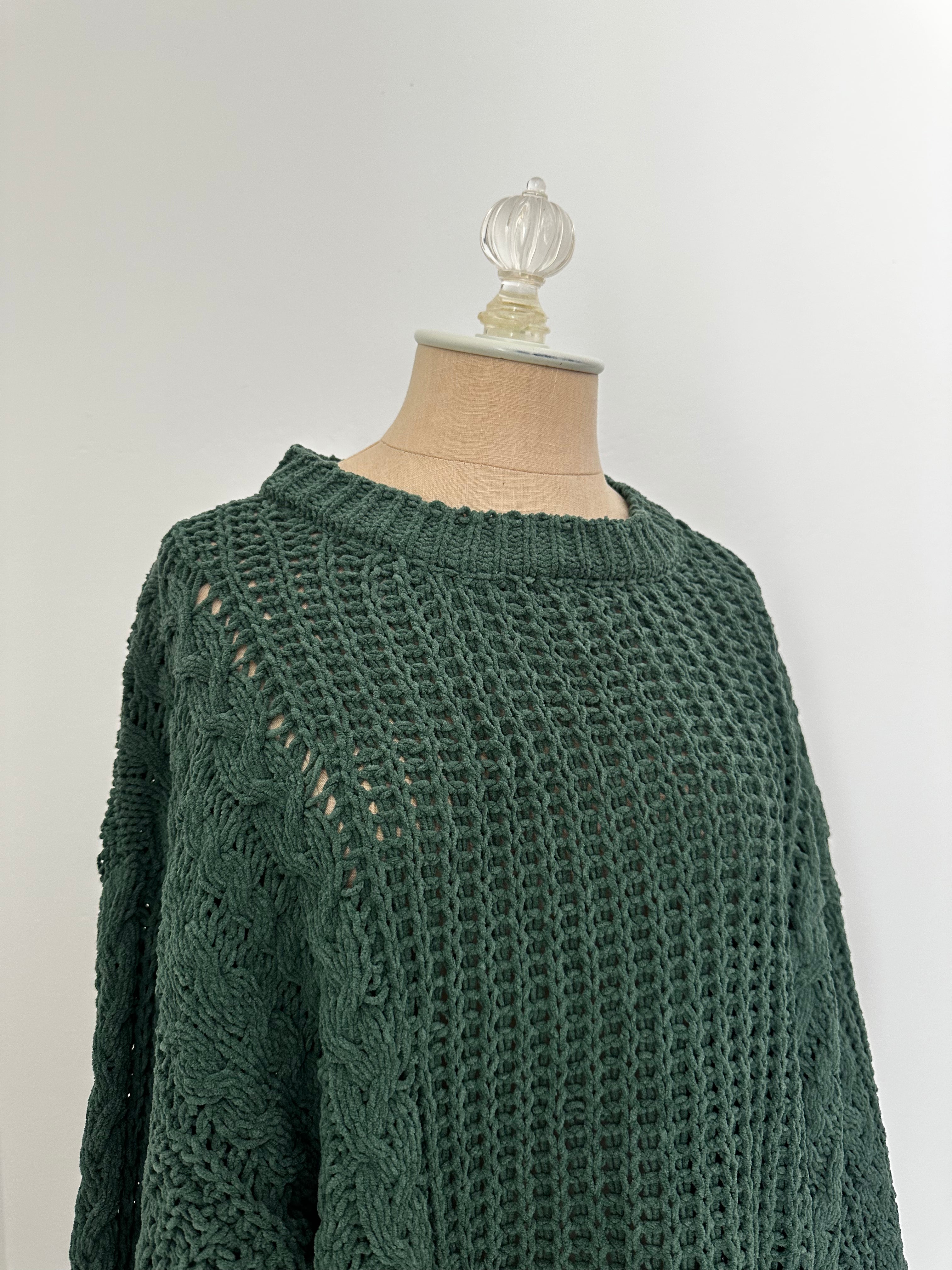 Green Knit Sweater (Size Medium)