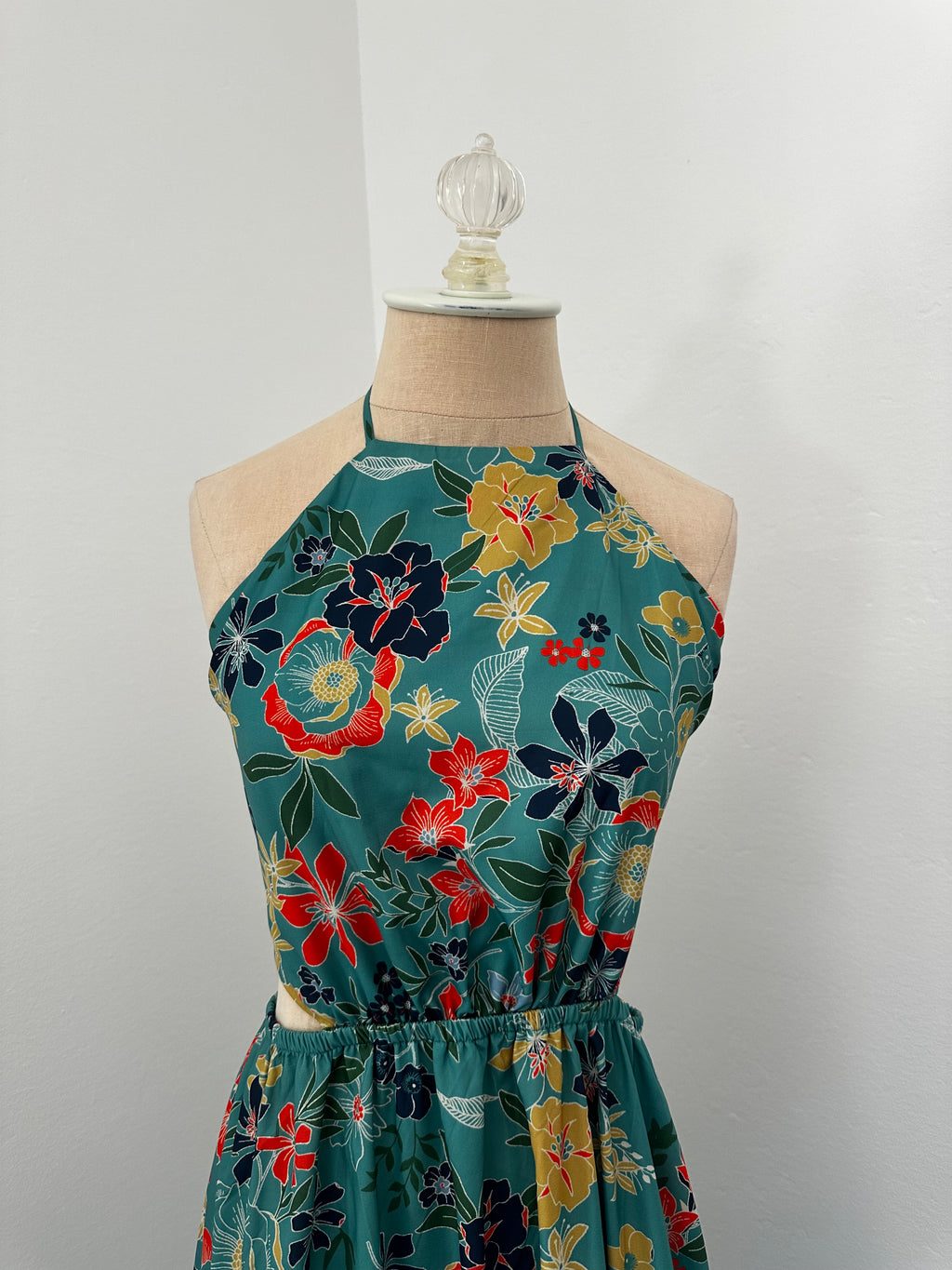 Floral Dress (Size Large)