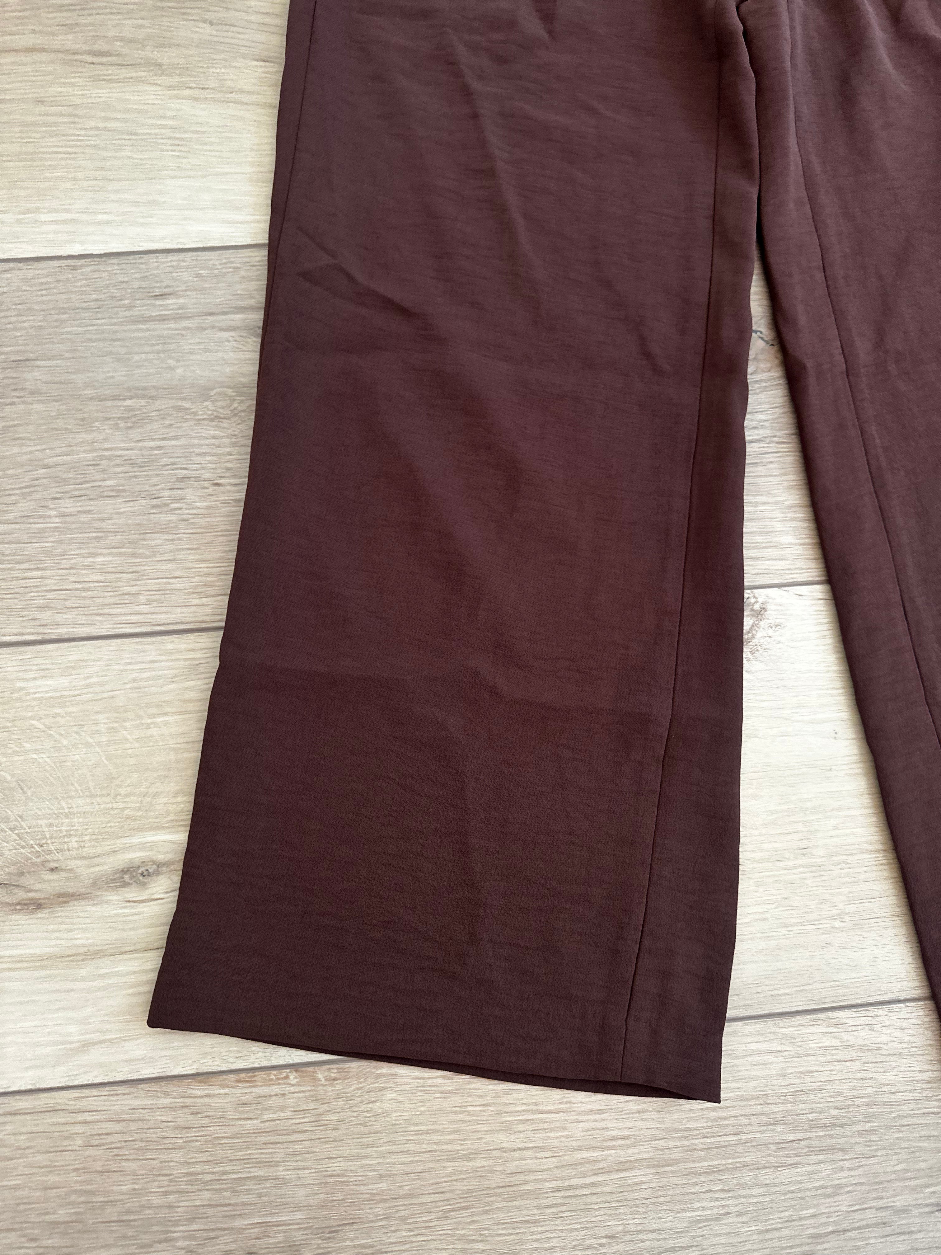 Brown Trousers (SIze Medium)