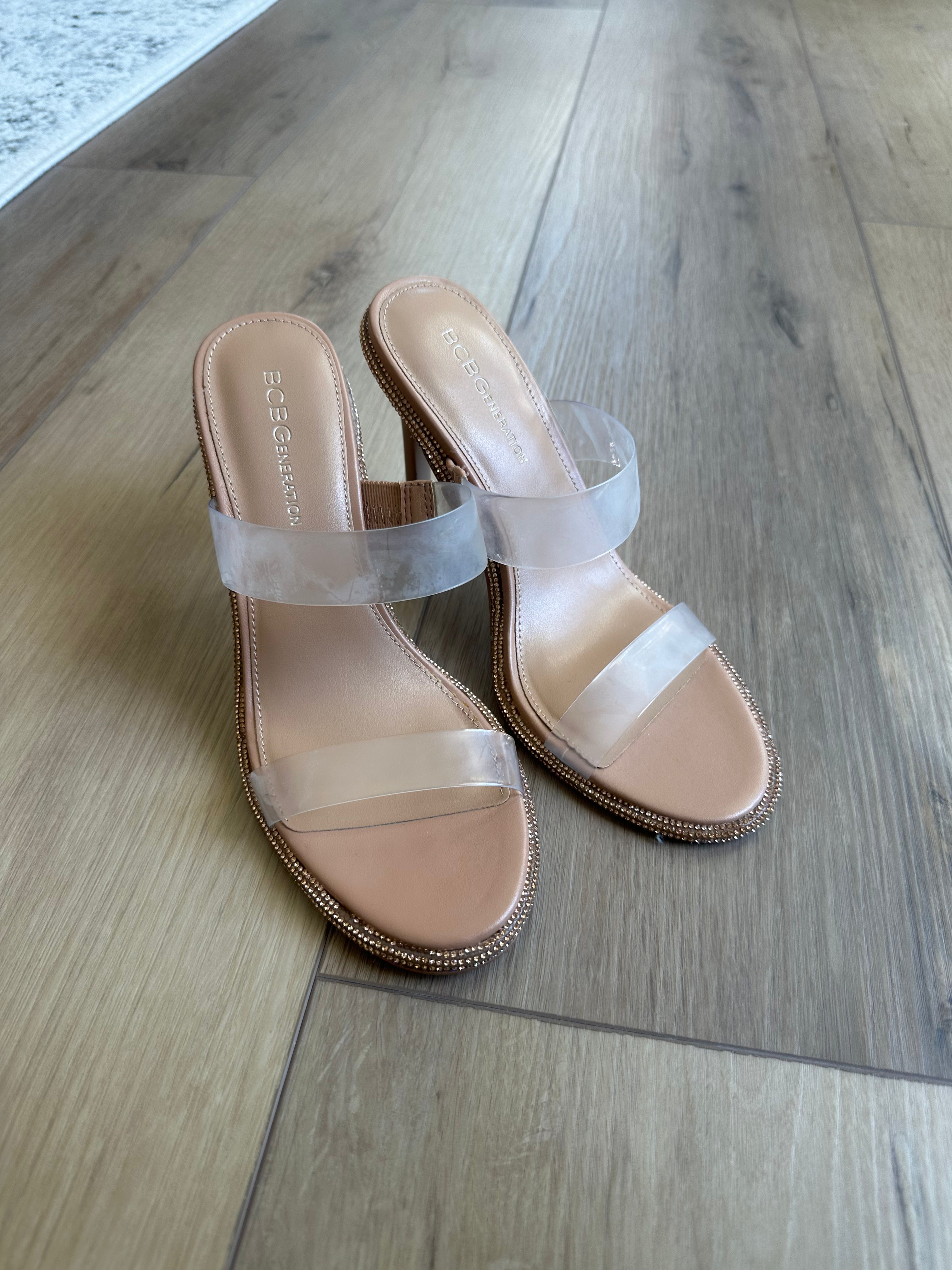 Nude Heels (Size 8 )