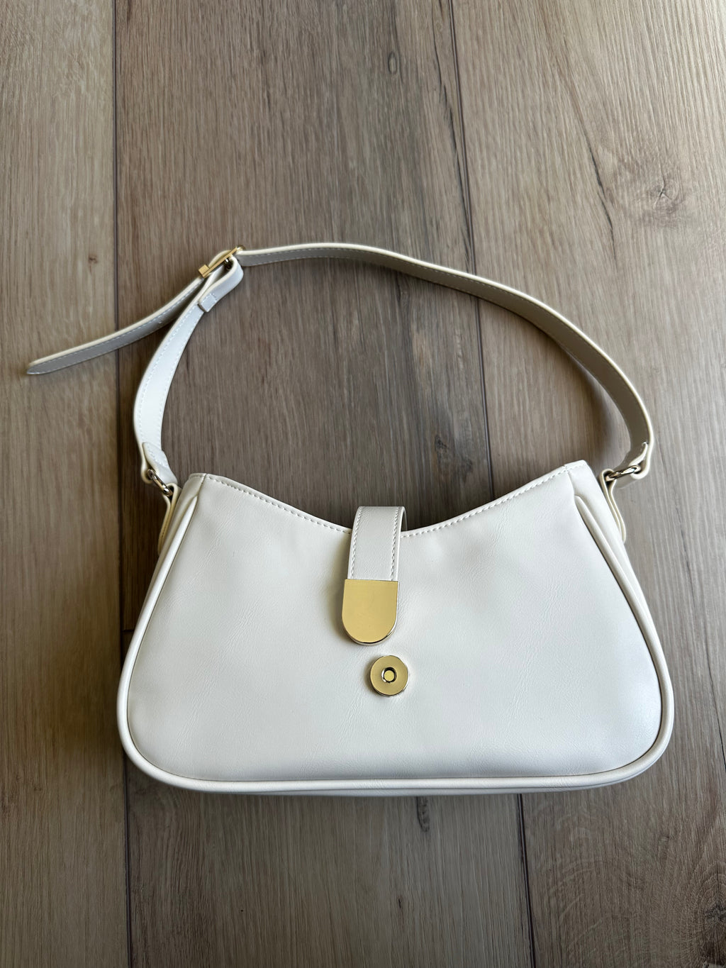 White Shoulder Bag