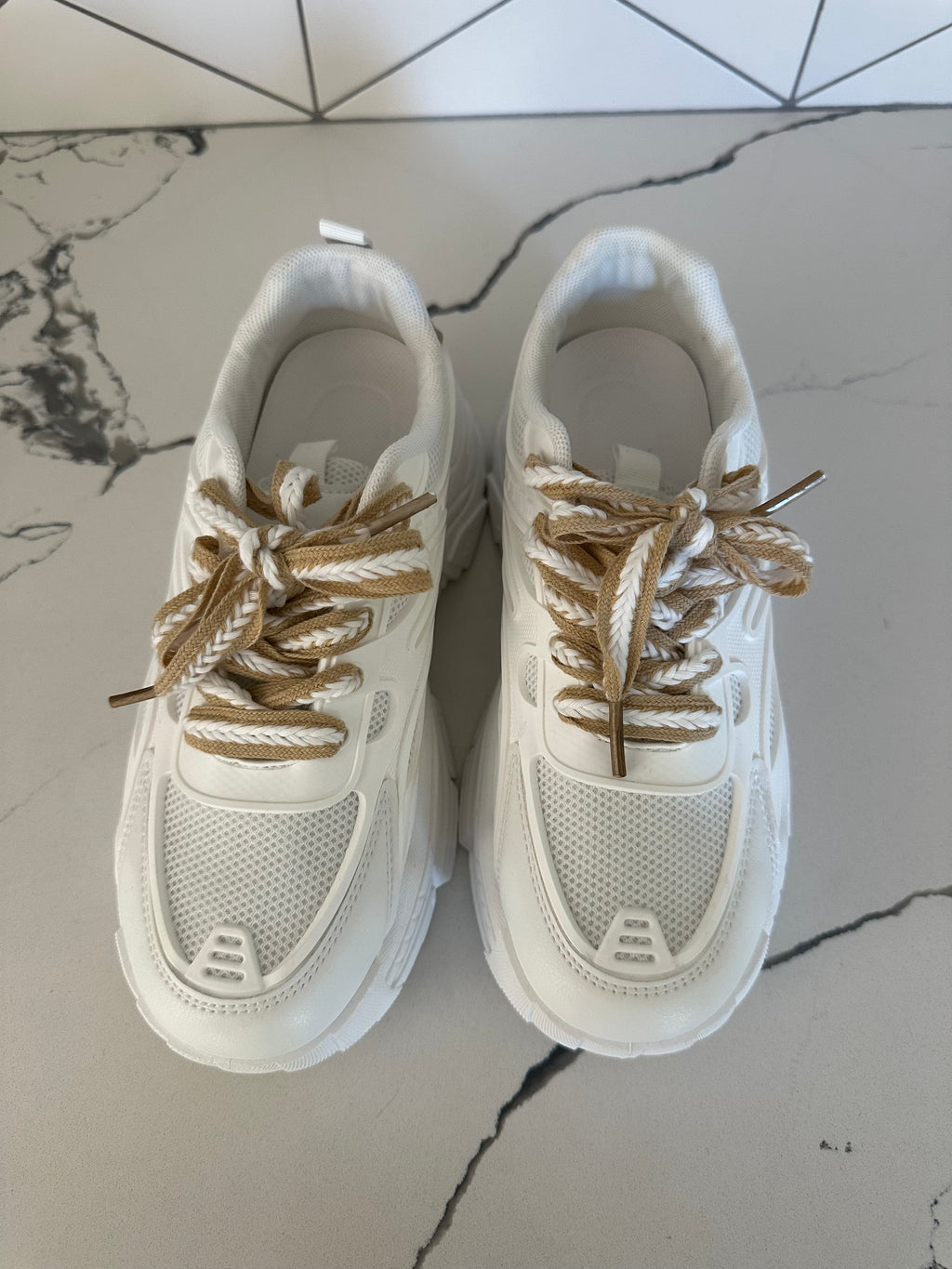 White Sneakers New (Size 7.5)