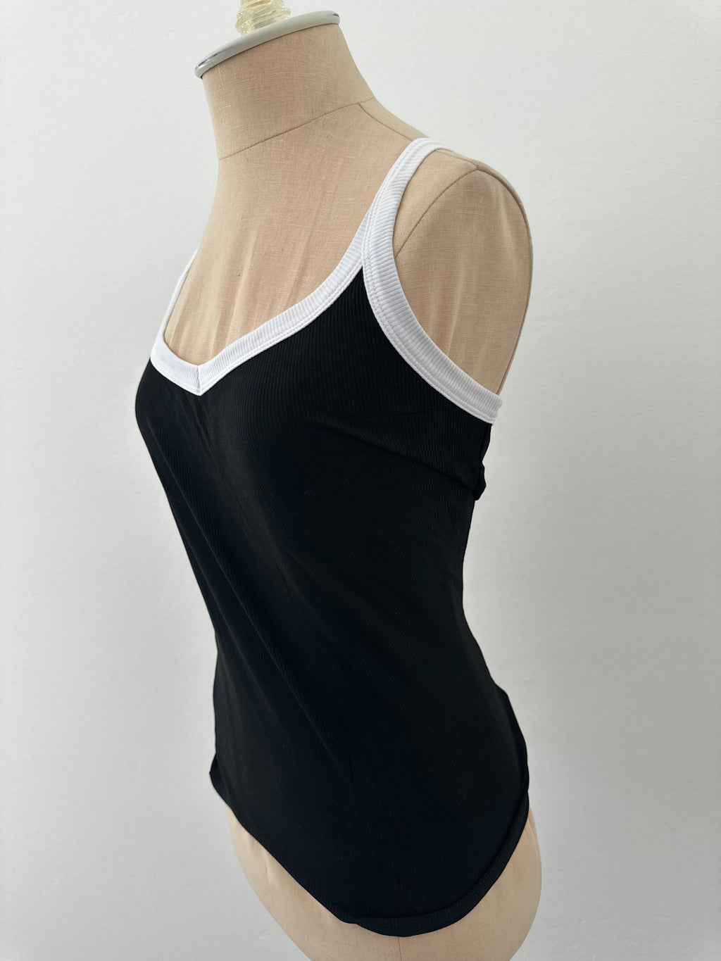 Black and White Top (Size Small)