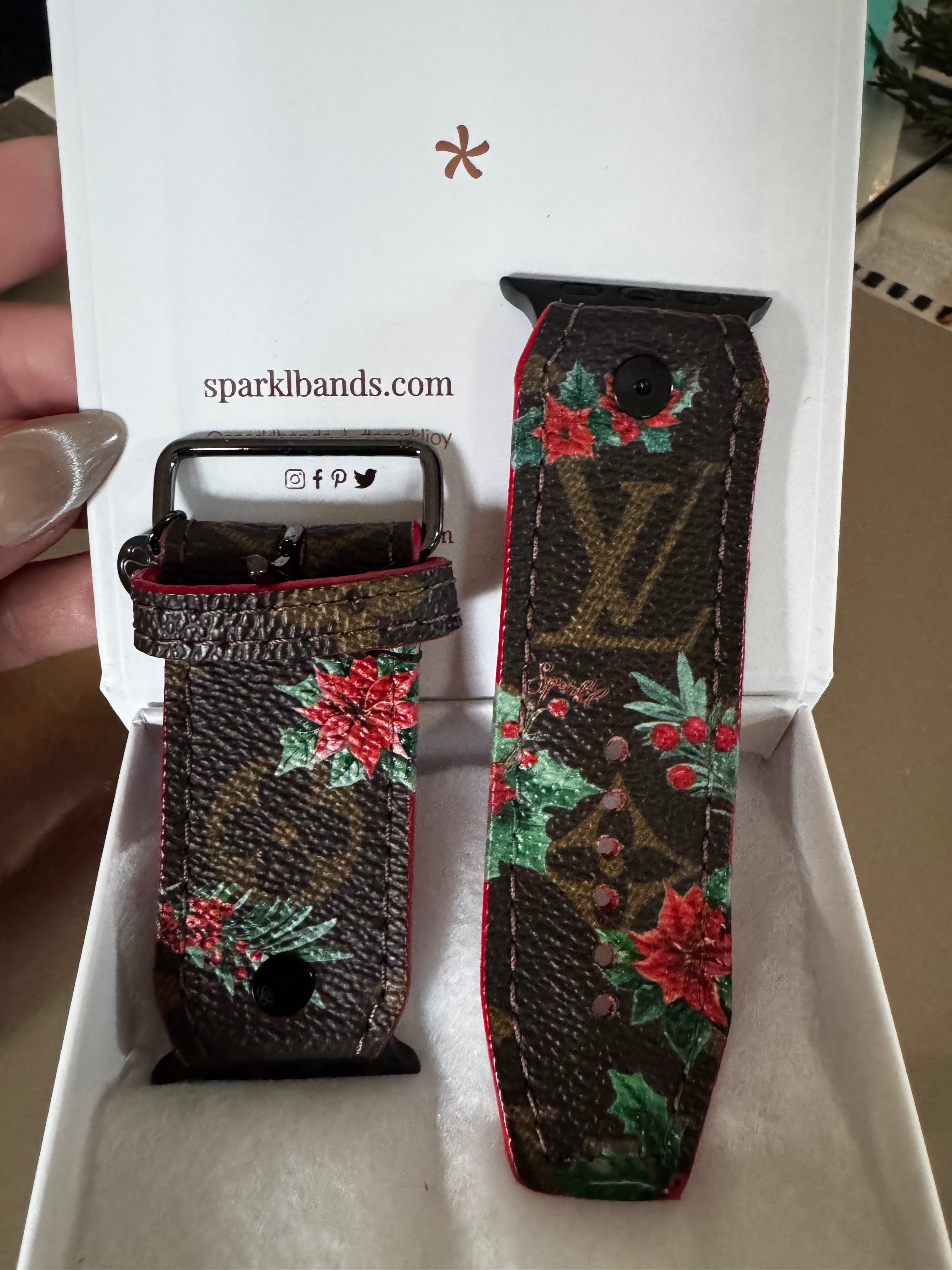 Spark*l Band - LV with Flowers