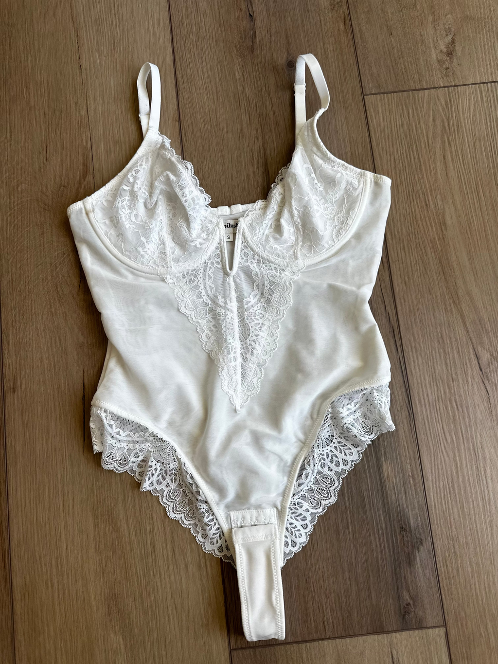 White Lace Bodysuit (Size Small)