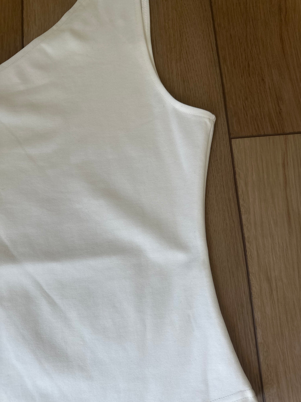 White One Shoulder BodySuit (Size Medium)